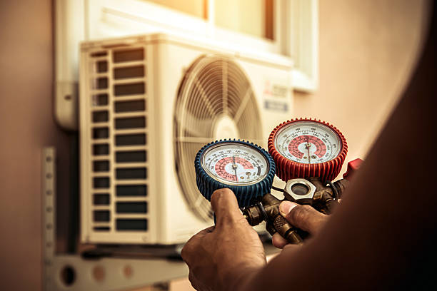 Professional Hvac technician working in Westmont, CA